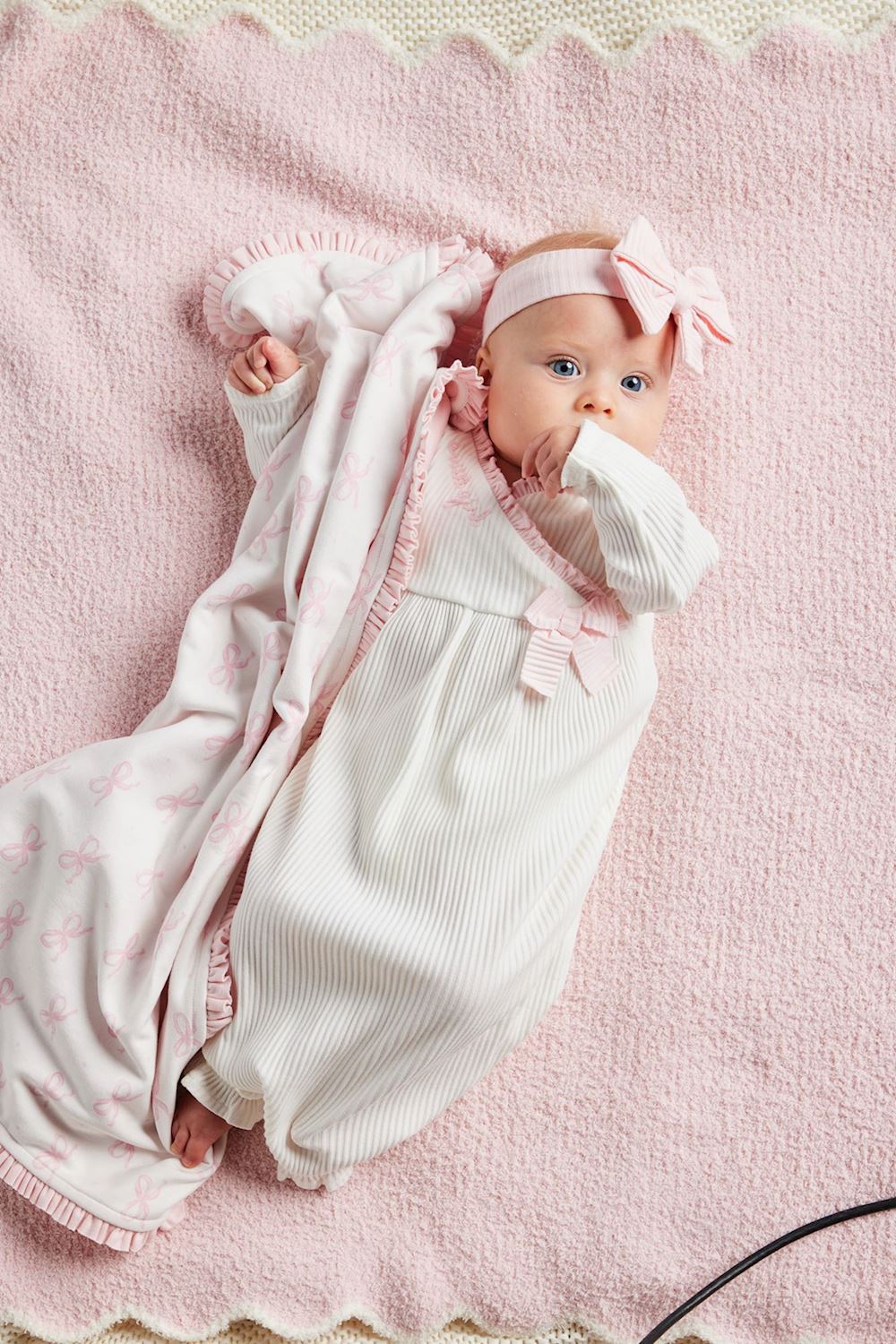 Mud Pie Girl Bows Arrival Blanket