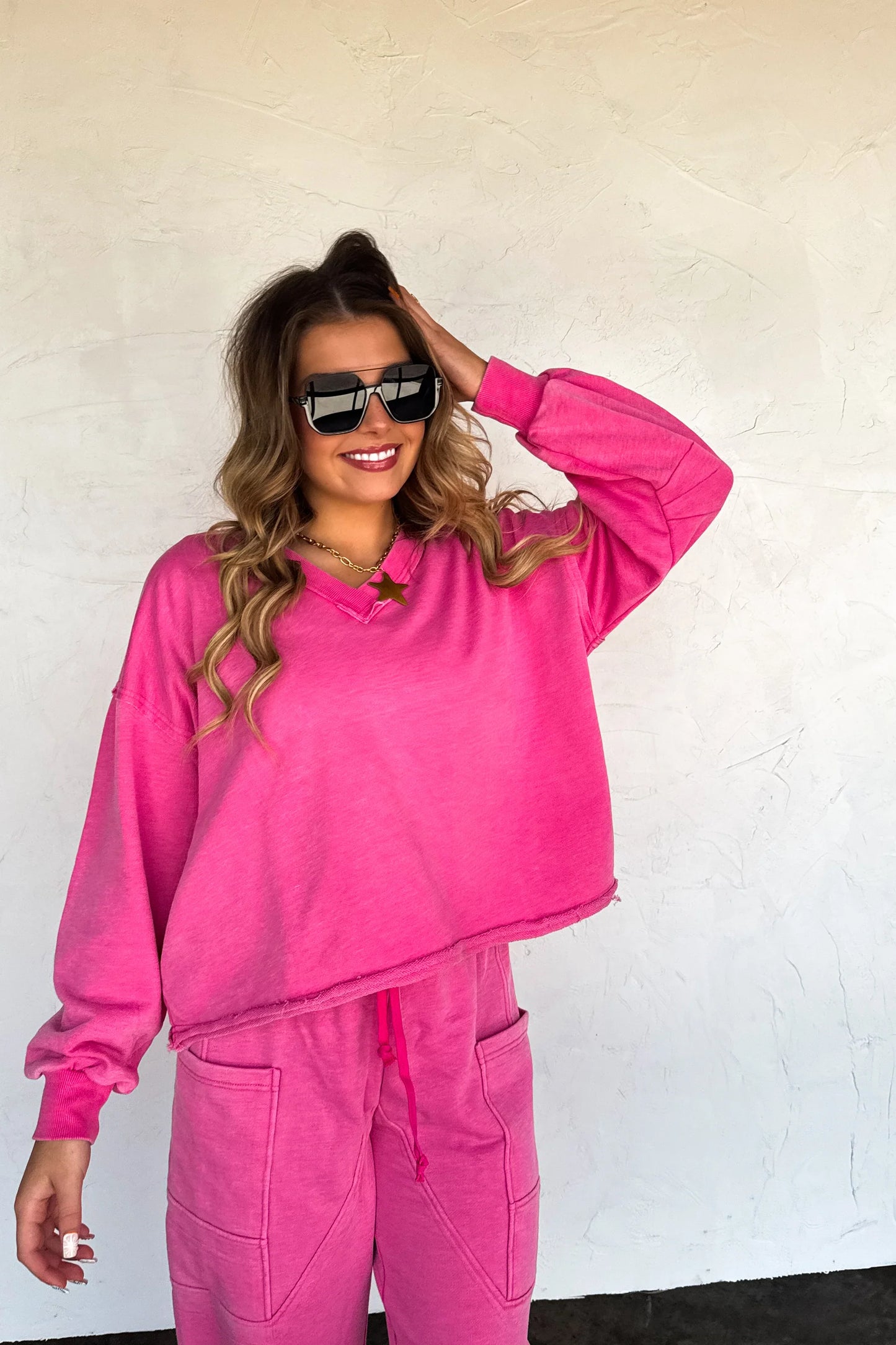 HOT PINK FADED FEELS VNECK PULLOVER