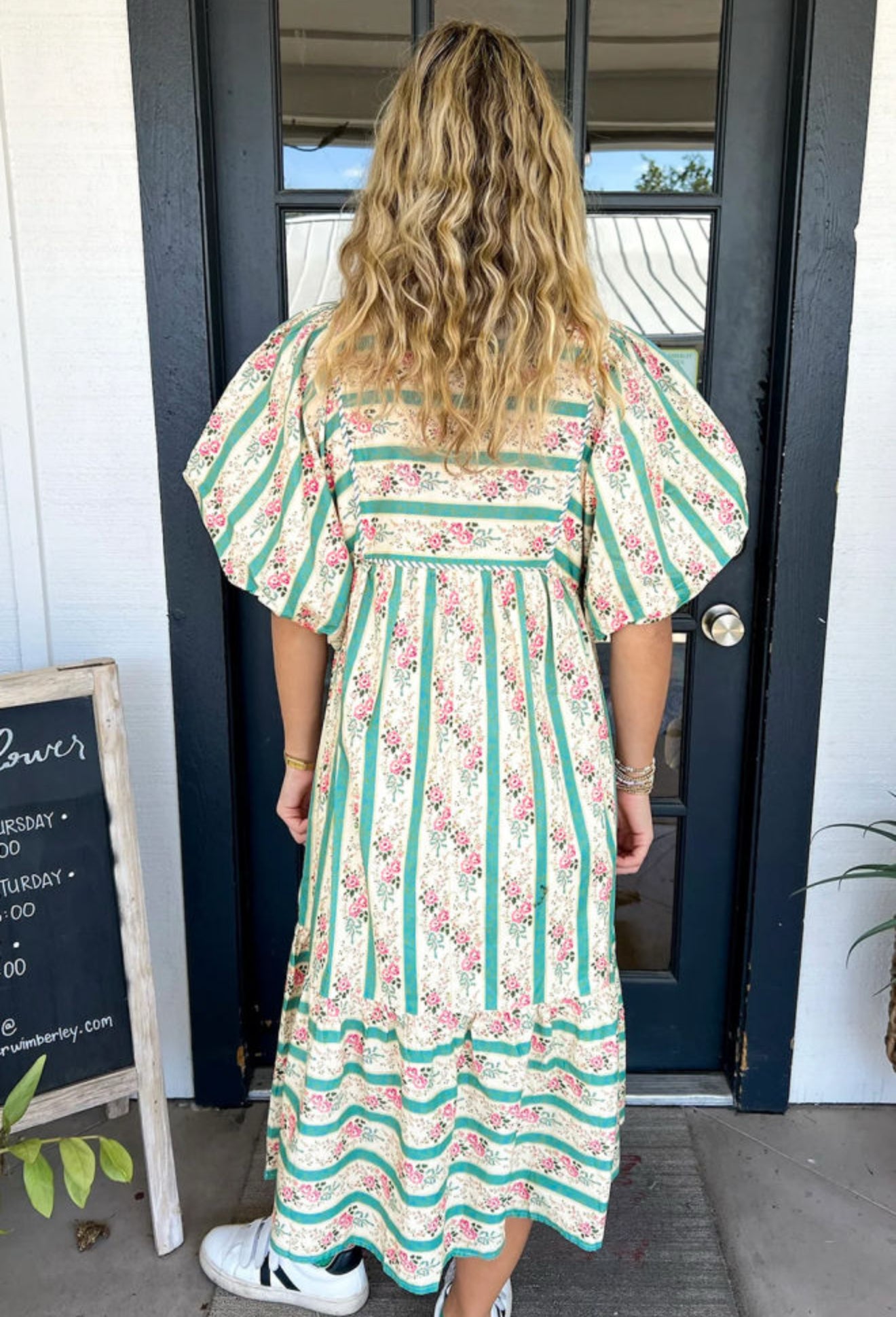 Multicolour Striped Floral Print Tie SplitNeck Puff Sleeve Midi Dress
