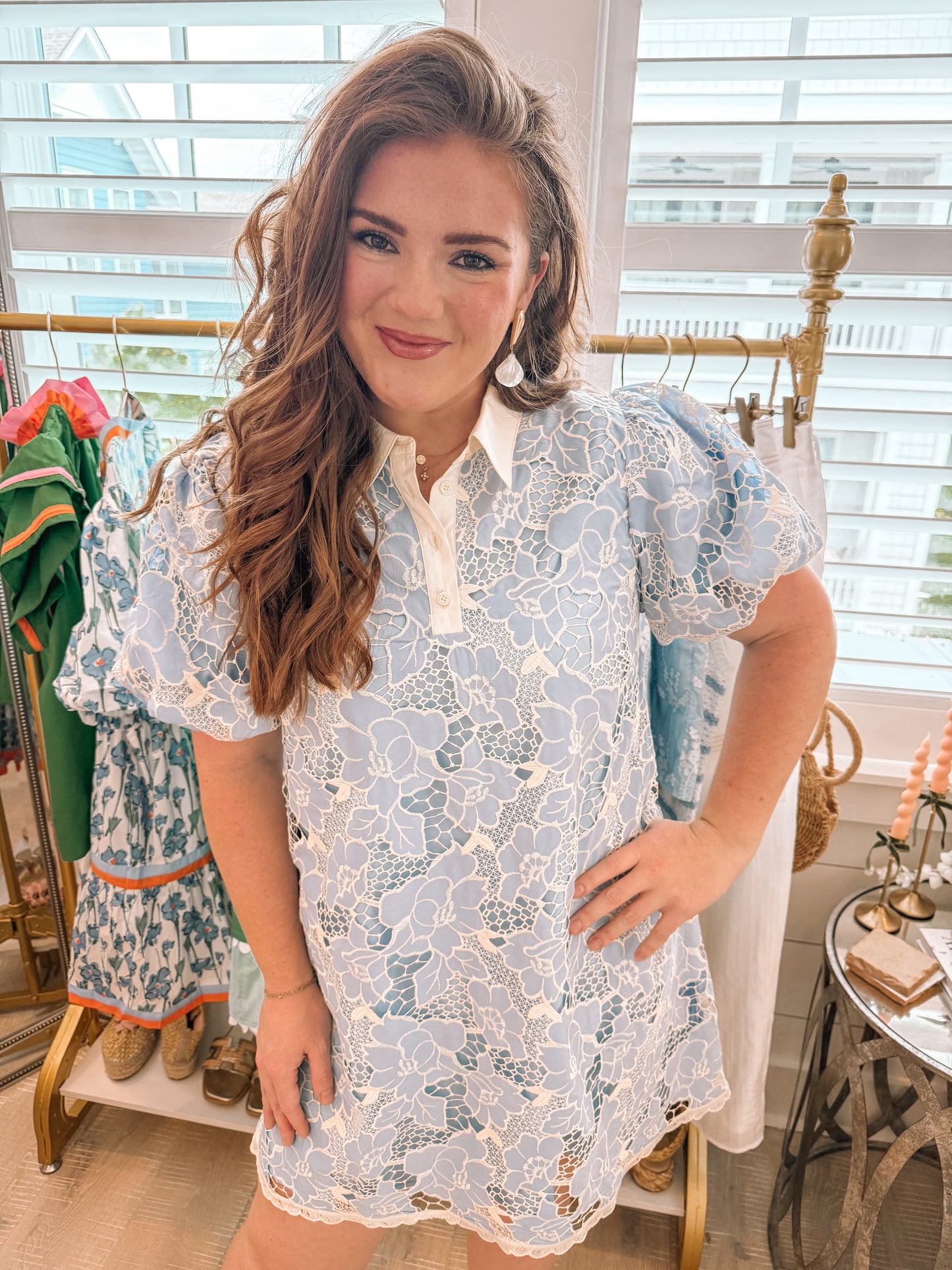 LACE BUBBLE SLEEVE MINI DRESS