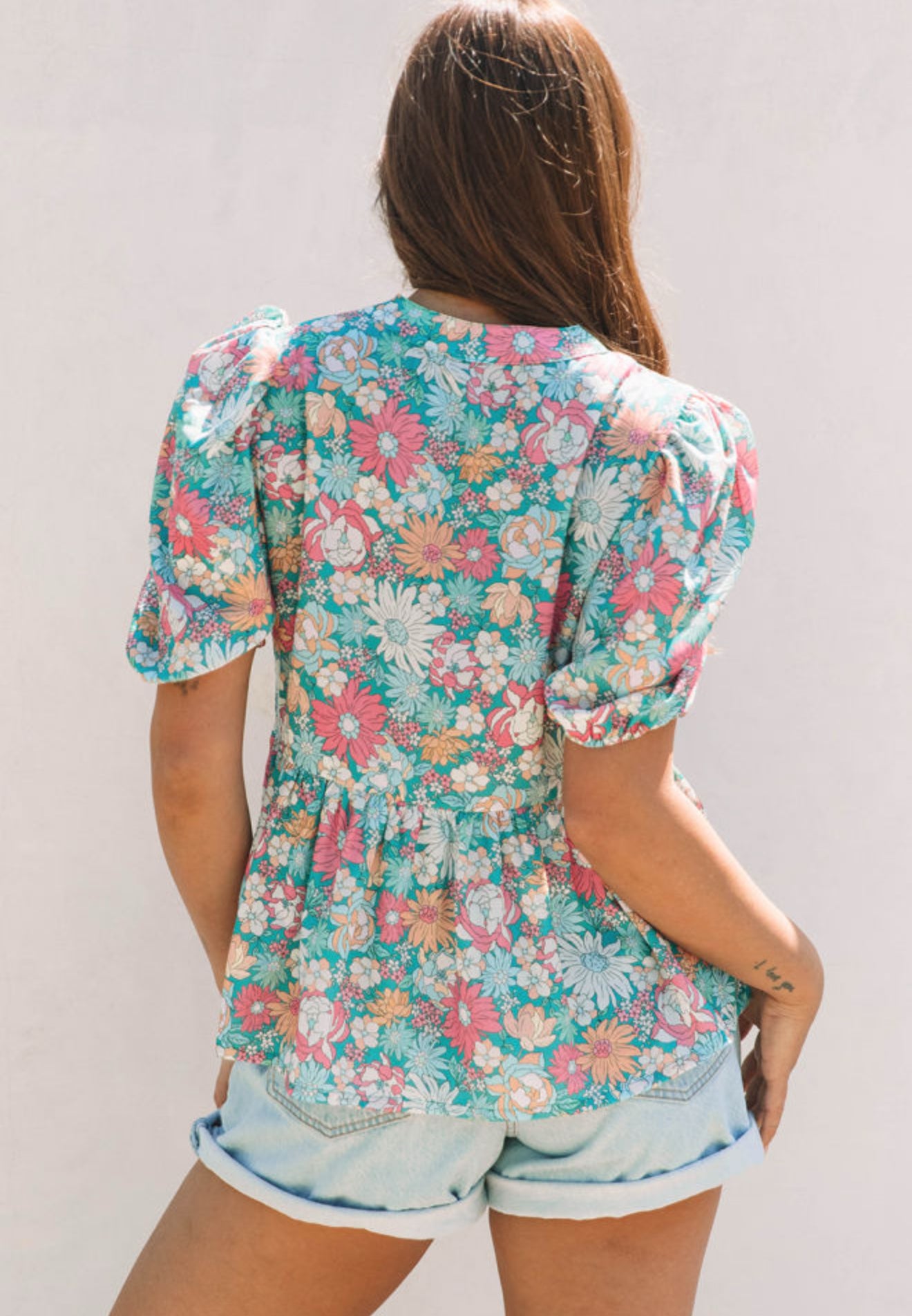 Multicolour Notched Neck Puff Short Sleeve Floral Blouse