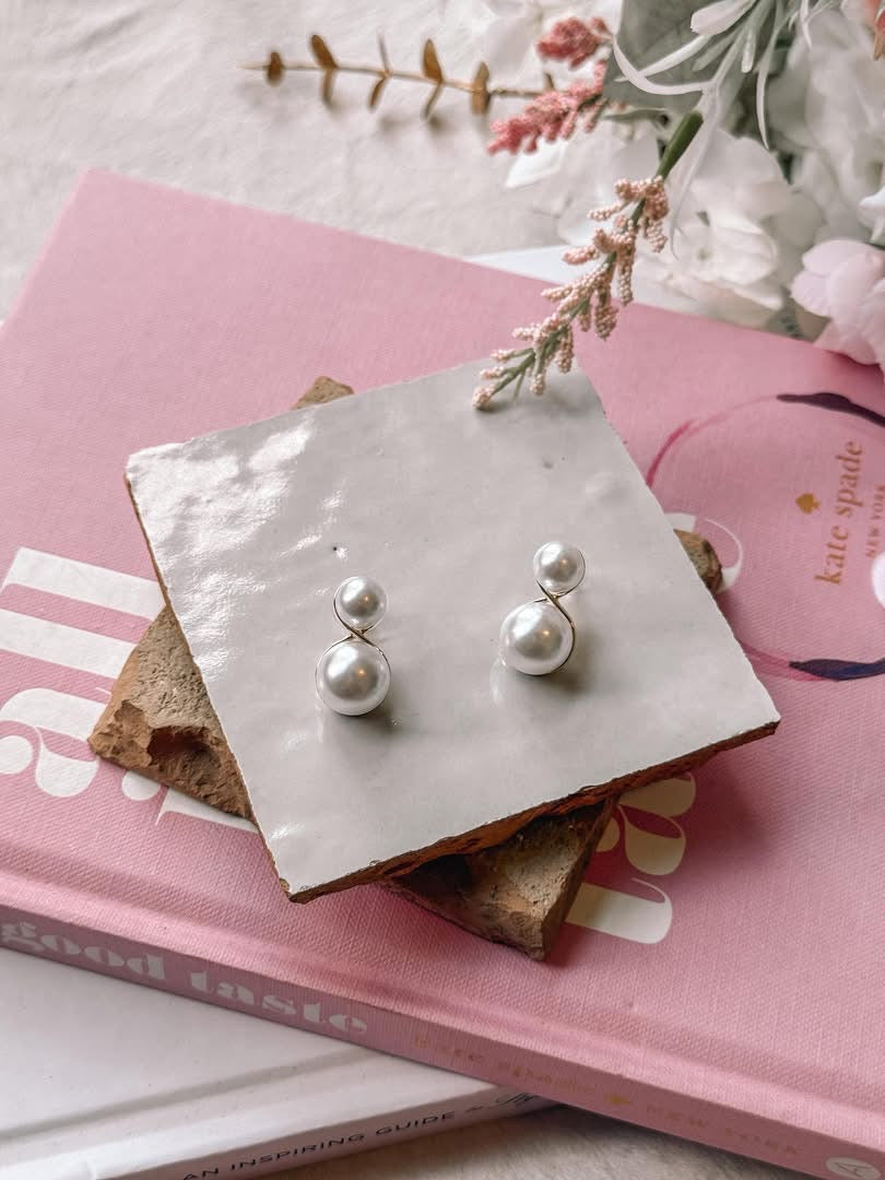 Elizabeth Earrings
