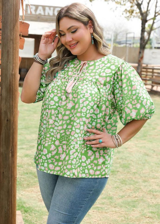 Green Plus Size Floral Tassel Tie Split Neck Puff Sleeve Blouse - PREORDER