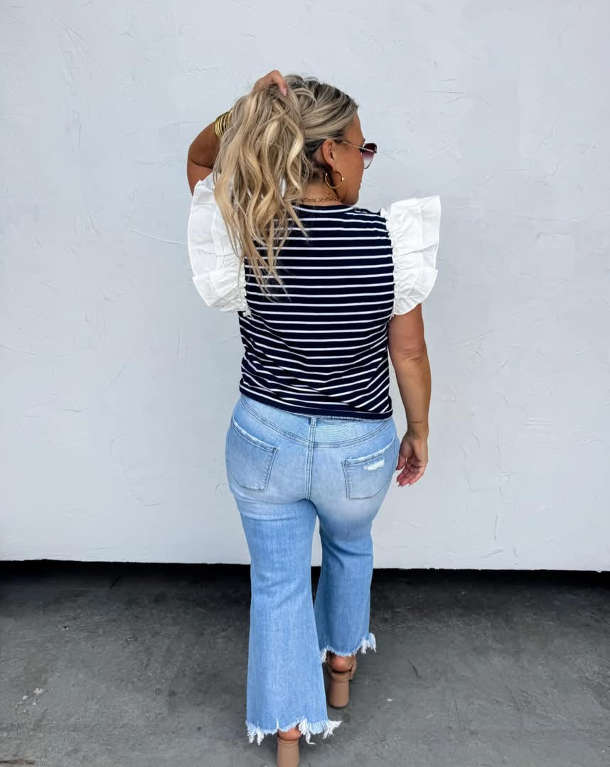 URBAN NON DISTRSSED CROP JEAN - PREORDER ETA April-May