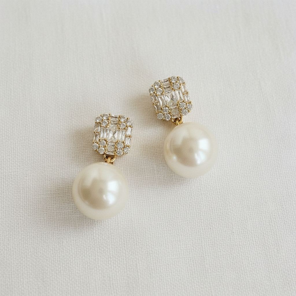 Chic Vintage Pearl Drop Earrings