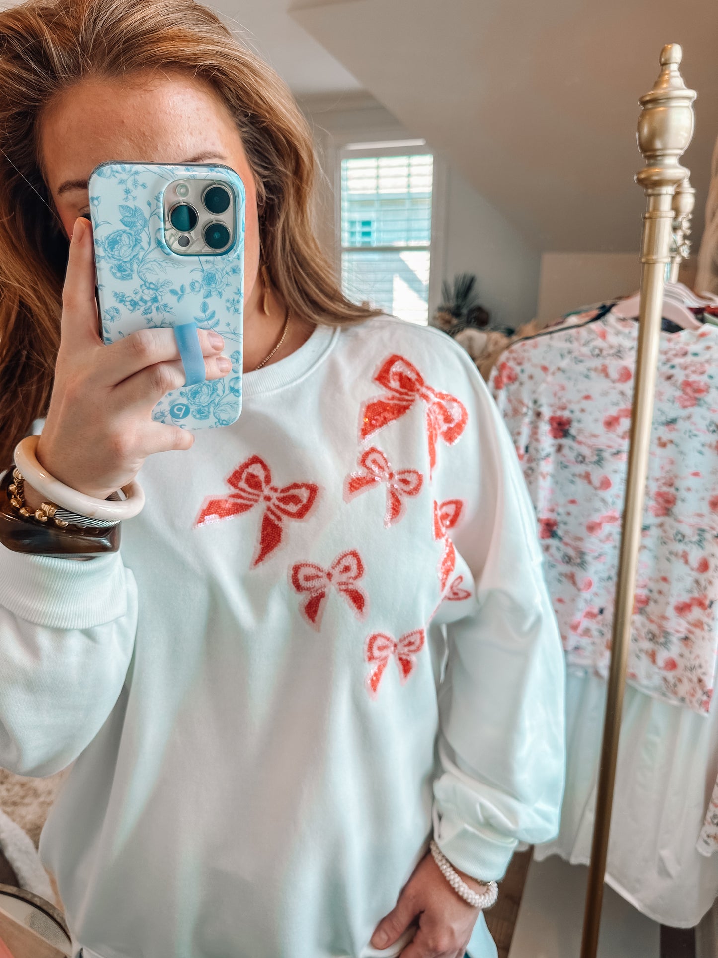 White Sequin Bowknot High Low Oversize Sweatshirt