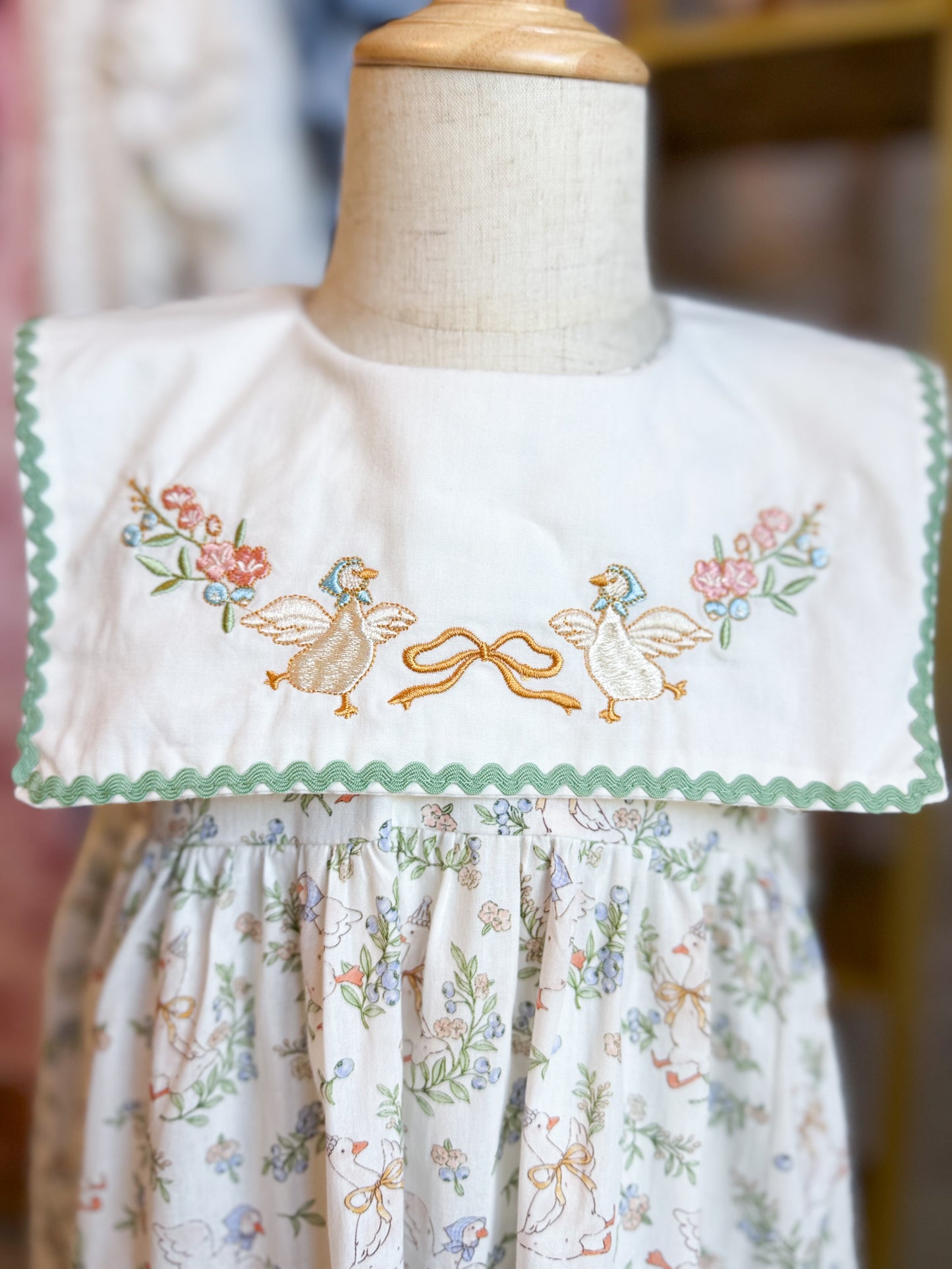 Vintage Floral Duck Embroidery Spring Girl Dress