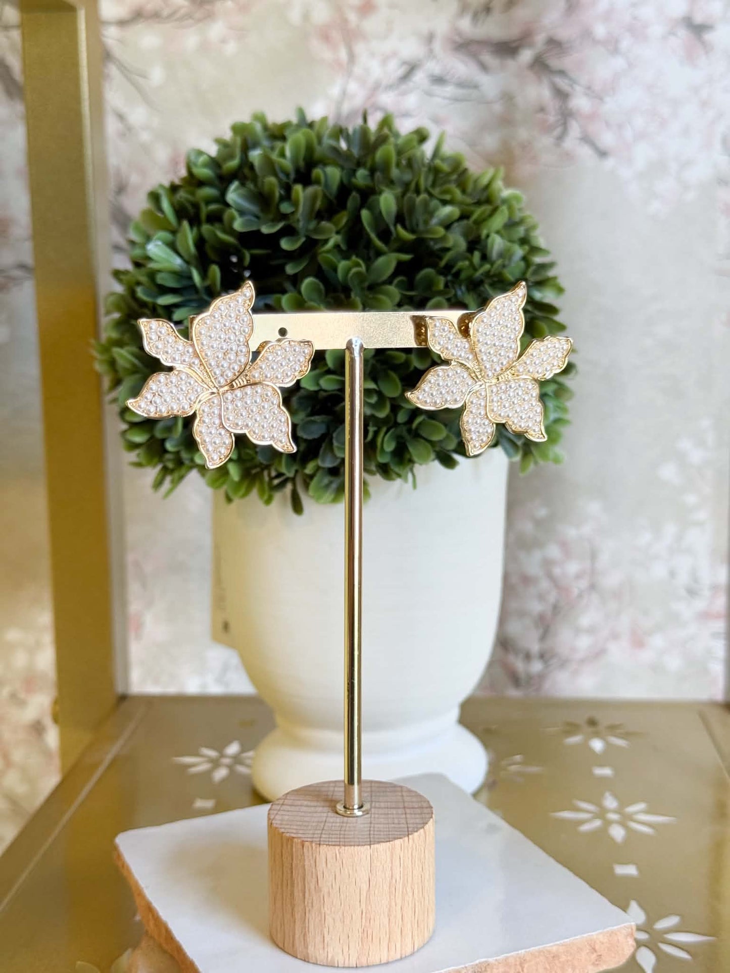 Pearl Flower Earrings
